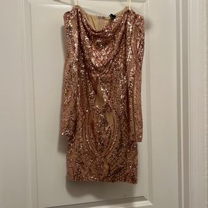 Windsor Sparkly Rose Gold Dress! Size- S✨